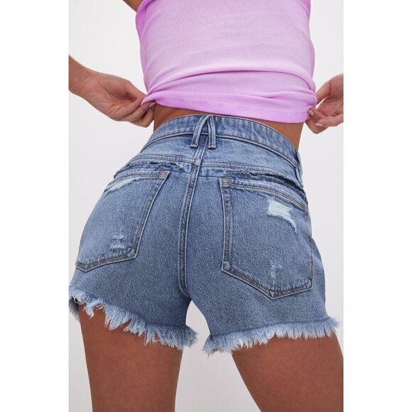 GOOD AMERICAN Good 90's Yoke Contrast Short in Indigo 095 2/26 Denim Jeans - Picture 11 of 16